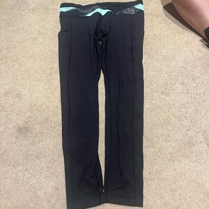 Lululemon leggings, size 12, black, pattern